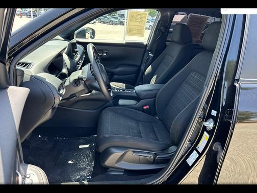Crystal Black Pearl 2024 Honda HR-V Sport 2WD CVT