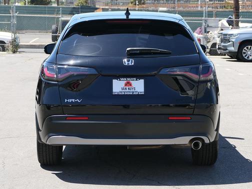 Crystal Black Pearl 2024 Honda HR-V Sport 2WD CVT
