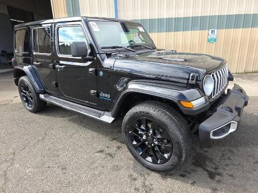 2025 Jeep Wrangler 4xe Sahara
