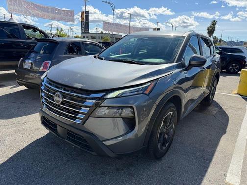 2024 Nissan Rogue SV