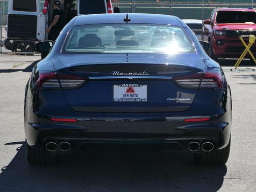 2023 Maserati Quattroporte Modena