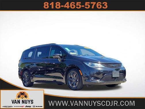 2020 Chrysler Pacifica Hybrid Limited