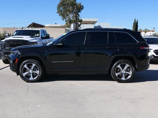 2023 Jeep Grand Cherokee 4xe Base