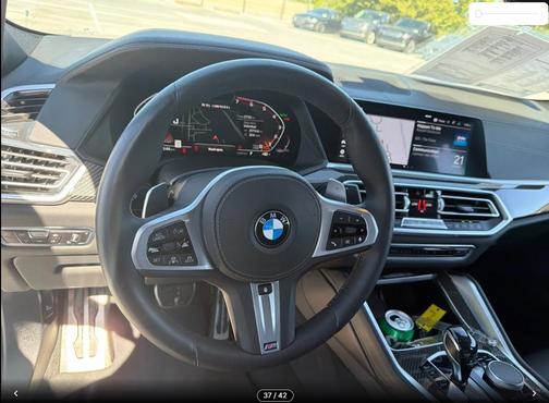 2021 BMW X6 M50i