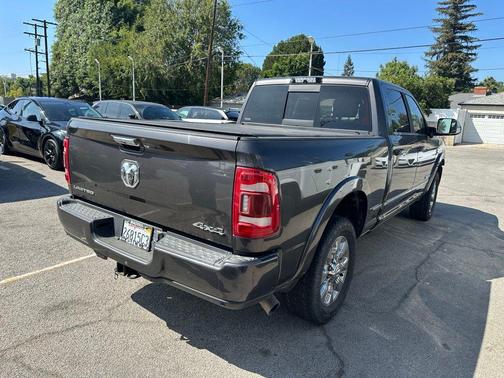 2020 RAM 2500 Limited Crew Cab 4X4 6'4' Box