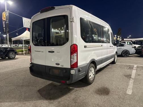 2018 Ford Transit-350 XLT