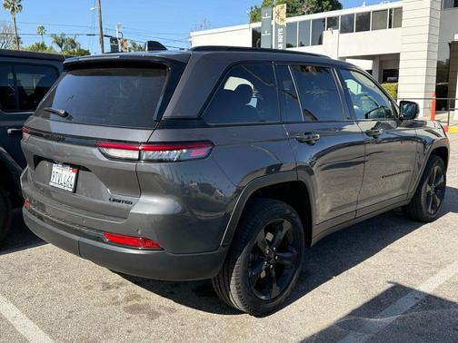 2025 Jeep Grand Cherokee Limited