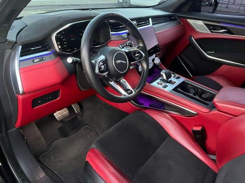 2023 Jaguar F-PACE SVR P550 AWD Automatic