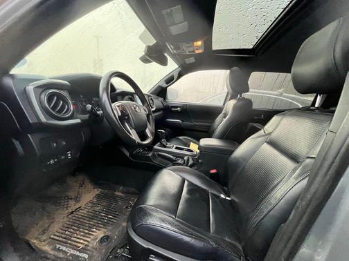 2020 Toyota Tacoma TRD Off-Road