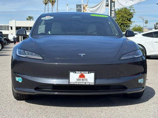 2025 Tesla Model 3 Long Range