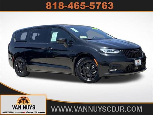 2022 Chrysler Pacifica Hybrid Touring L