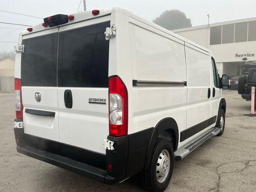 2023 RAM ProMaster 2500 Base