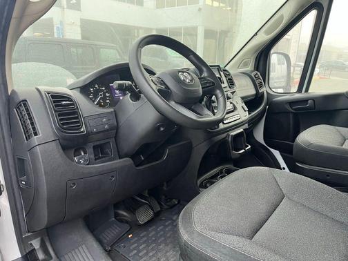 2023 RAM ProMaster 2500 Base
