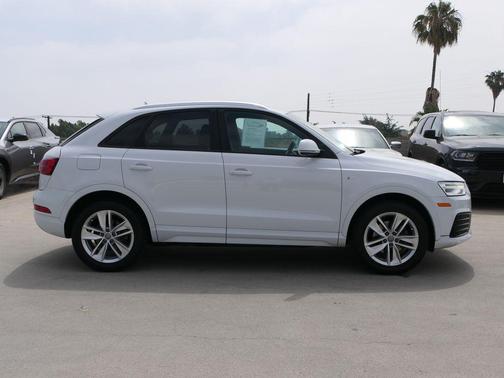 2018 Audi Q3 2.0T Premium