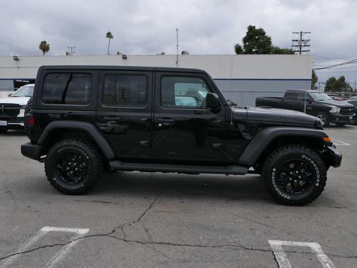 Black Clearcoat 2021 Jeep Wrangler Unlimited Sport