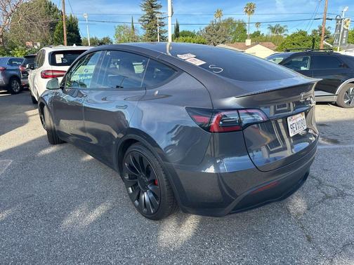 2023 Tesla Model Y Performance Dual Motor All-Wheel Drive