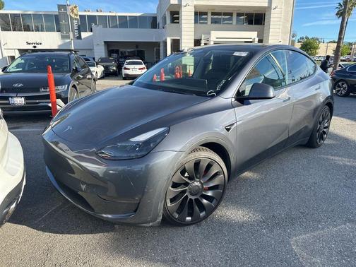2023 Tesla Model Y Performance Dual Motor All-Wheel Drive