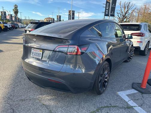 2023 Tesla Model Y Performance Dual Motor All-Wheel Drive