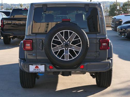 2022 Jeep Wrangler Unlimited 4xe Sahara High Altitude