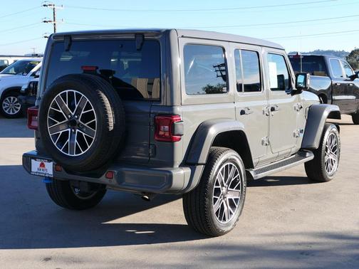 2022 Jeep Wrangler Unlimited 4xe Sahara High Altitude