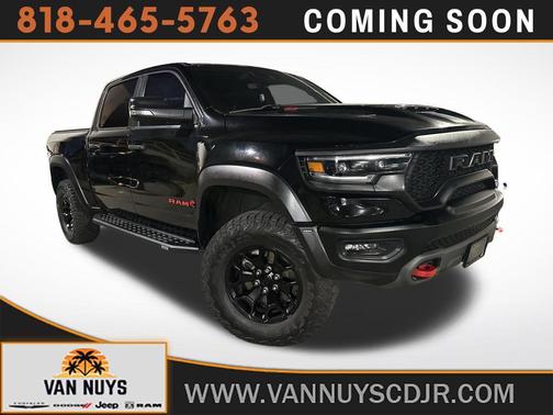 Diamond Black Crystal Pearlcoat 2021 RAM 1500 TRX