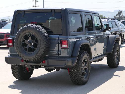 Anvil Clear Coat 2026 Jeep Wrangler Willys