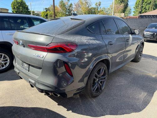 2022 BMW X6 M Base