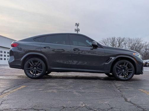 2022 BMW X6 M Base