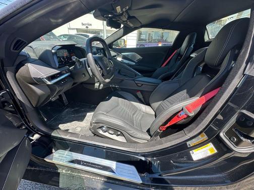 2023 Chevrolet Corvette Stingray w/2LT