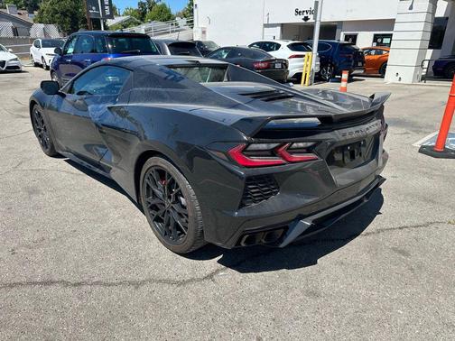 2023 Chevrolet Corvette Stingray w/2LT