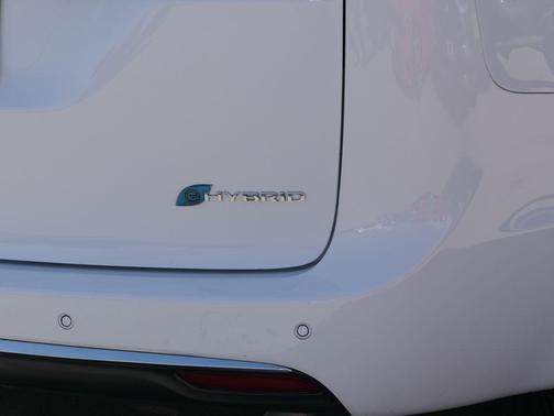2023 Chrysler Pacifica Hybrid Limited