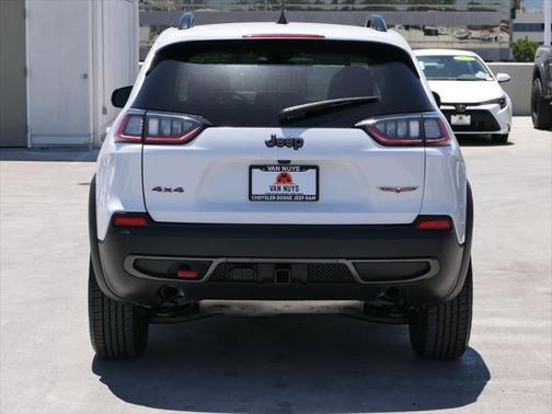 2022 Jeep Cherokee Trailhawk