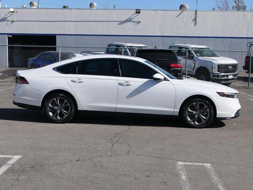 2023 Honda Accord Hybrid EX-L