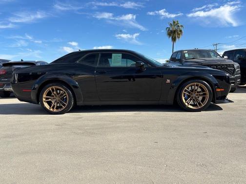 2023 Dodge Challenger R/T Scat Pack Widebody