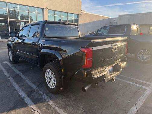 2024 Toyota Tacoma SR5