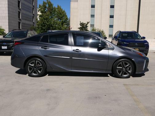 2022 Toyota Prius Limited
