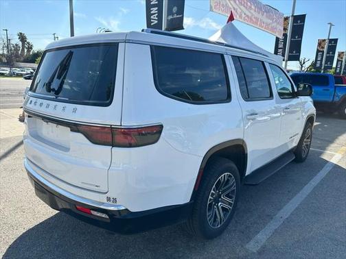 2024 Jeep Wagoneer Series II 4x2