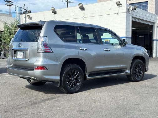 2023 Lexus GX 460 Premium