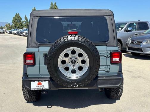 2025 Jeep Wrangler Sport