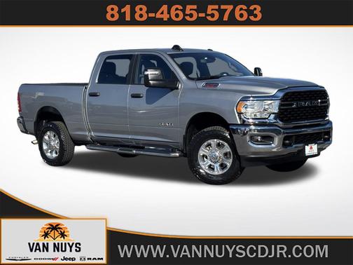 2024 RAM 2500 Big Horn Crew Cab 4x4 6'4' Box