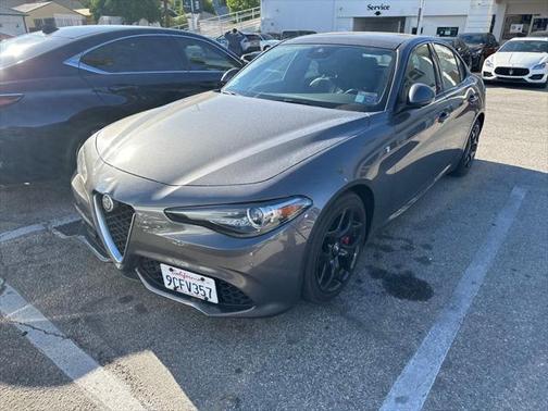 2022 Alfa Romeo Giulia Ti