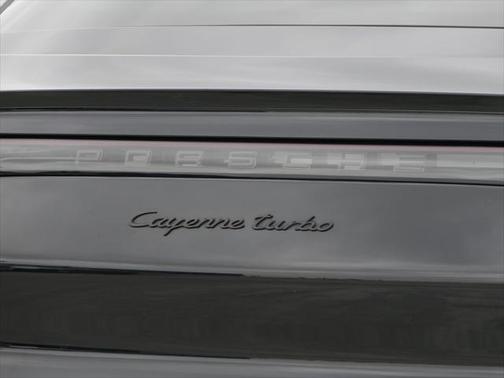 2021 Porsche Cayenne Turbo