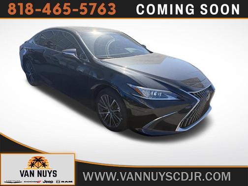 2024 Lexus ES 300h Base