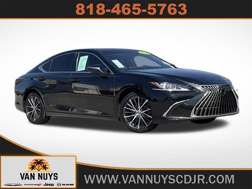 2024 Lexus ES 300h Base