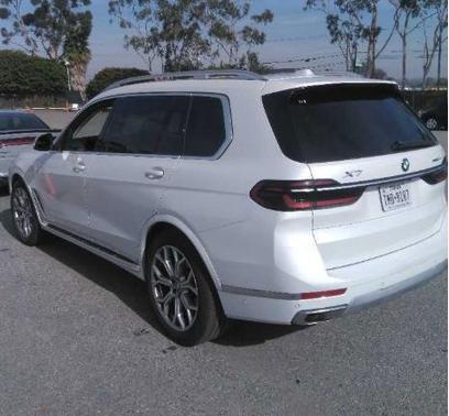 2024 BMW X7 xDrive40i