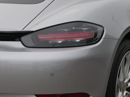 2017 Porsche 718 Cayman Base