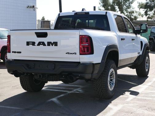 2026 RAM 1500 RHO Crew Cab 4x4 5'7' Box