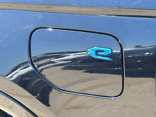 2023 Jeep Grand Cherokee 4xe Summit Reserve