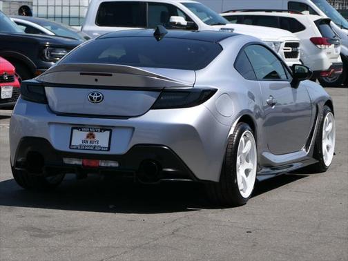 2025 Toyota GR86 Premium