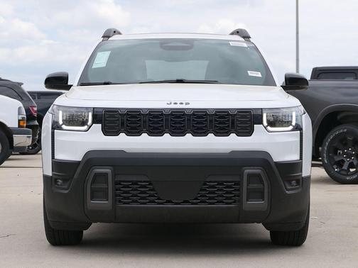 Bright White Clearcoat 2026 Jeep Cherokee Limited